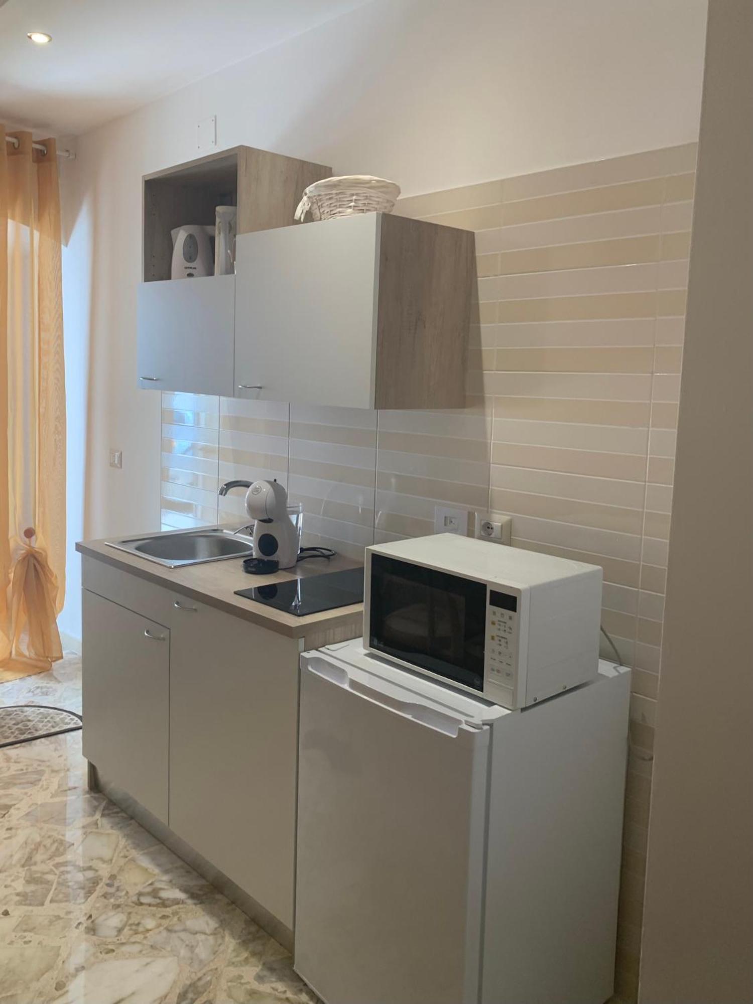 L'Acqua Marin Apartment Bari Exterior foto